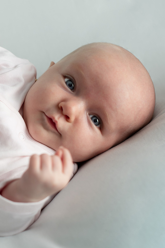 Retratos recién nacidos, fotografía newborn, retratos newborn, fotografía de estudio